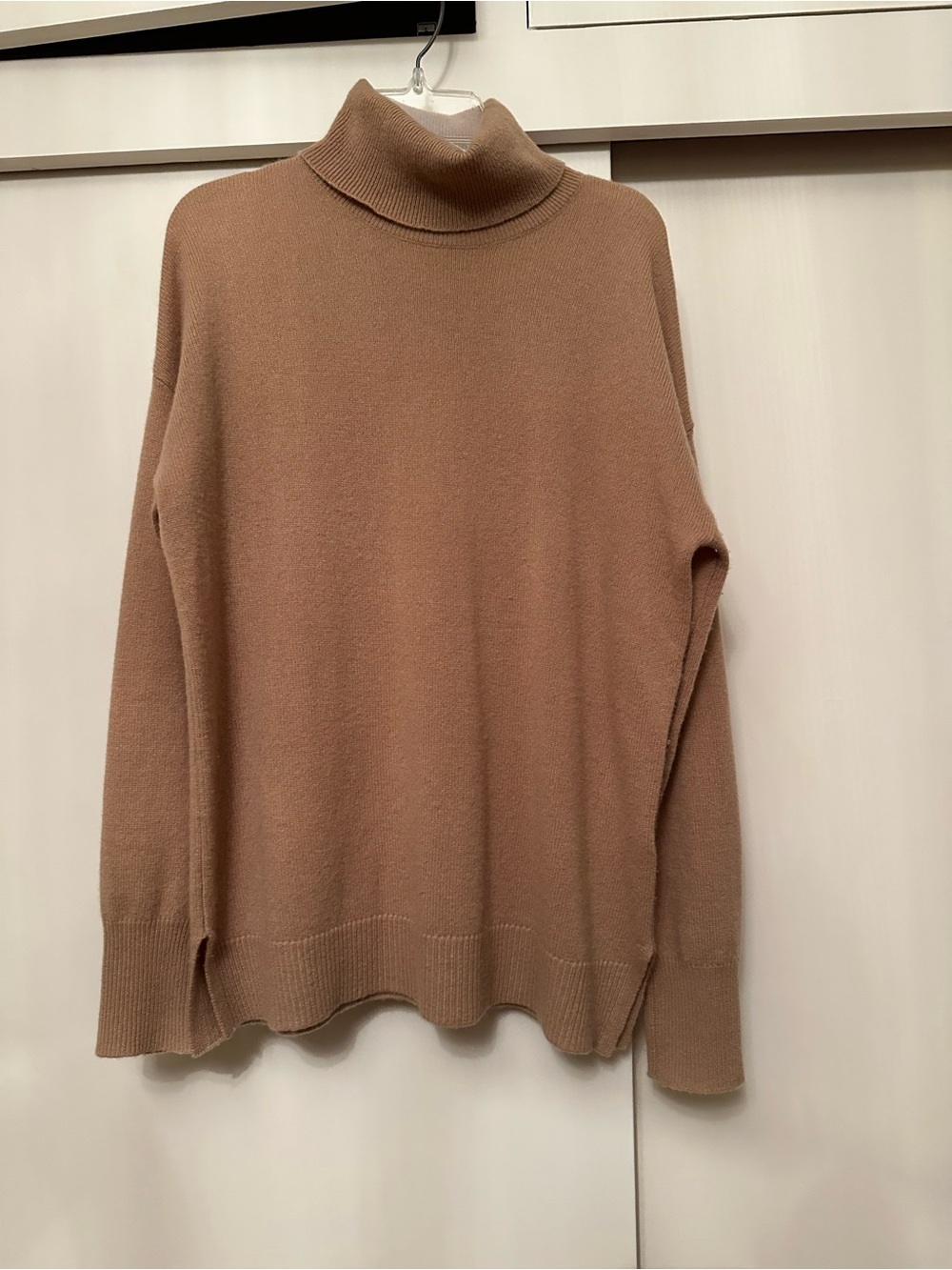 Nordstrom Women's cashmere Camel Turtleneck Sweater